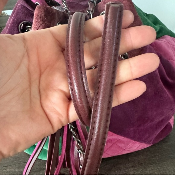 RARE 🔥 Chanel Paris-Seoul Patchwork Drawstring Bag Comes with COA - Picture 6 of 7